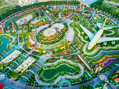 Dubai Miracle Garden image