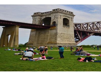 Picnic & Play image