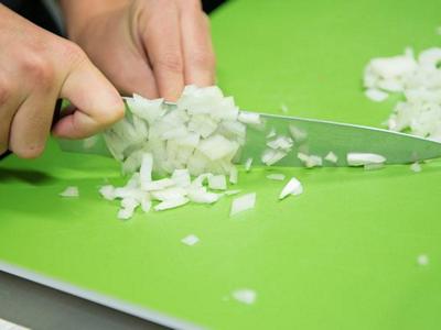Master your Knife Skills + Make a 3 Course Meal image