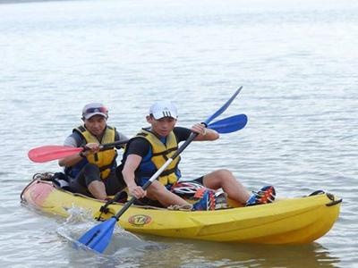 Basics of Kayaking image