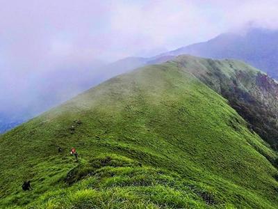 Trek to Nishani Motte! image