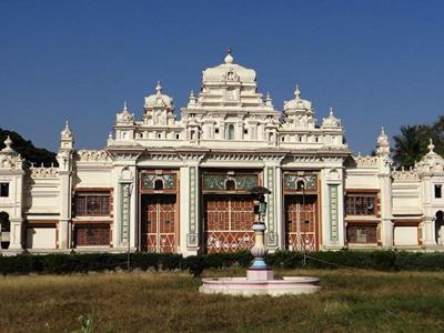 Selfie+With+Heritage+Building+Competition image